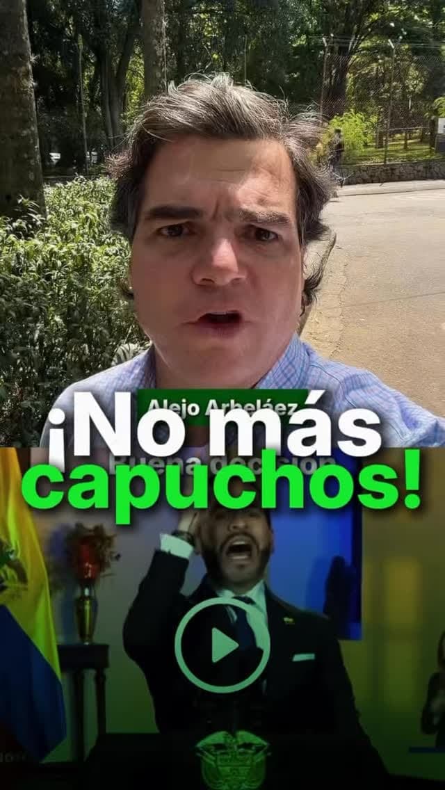 Alejandro Arbeláez A. habla a cámara en un camino arbolado